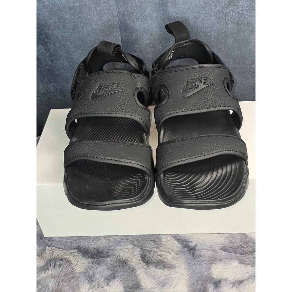 NWOT Nike Owaysis Sandal Triple Black CK9283-001 Sporty Strappy Women Size 8